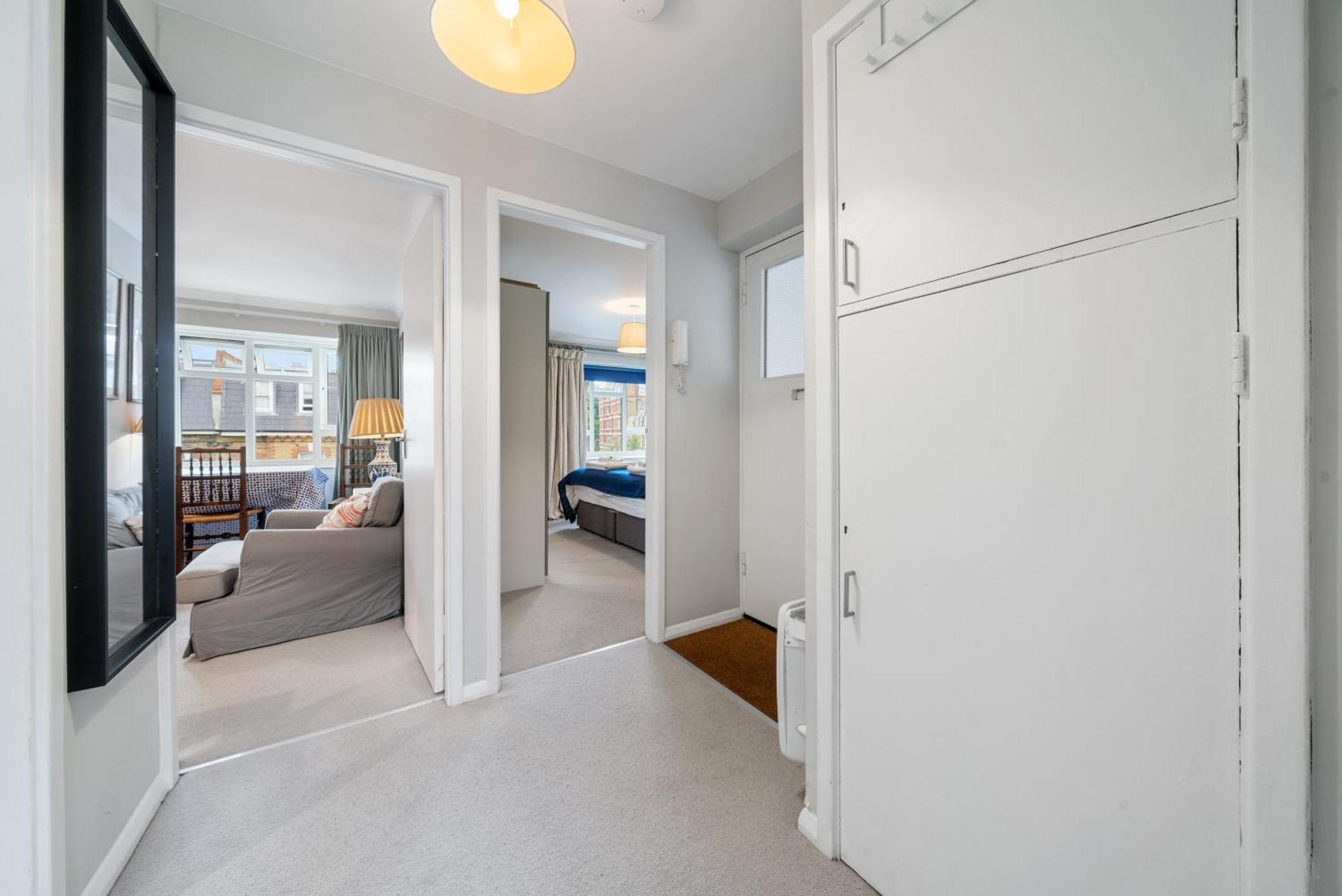 Bright & Cosy Gem ~ Battersea Park View ~ King Bed Lejlighed London Eksteriør billede