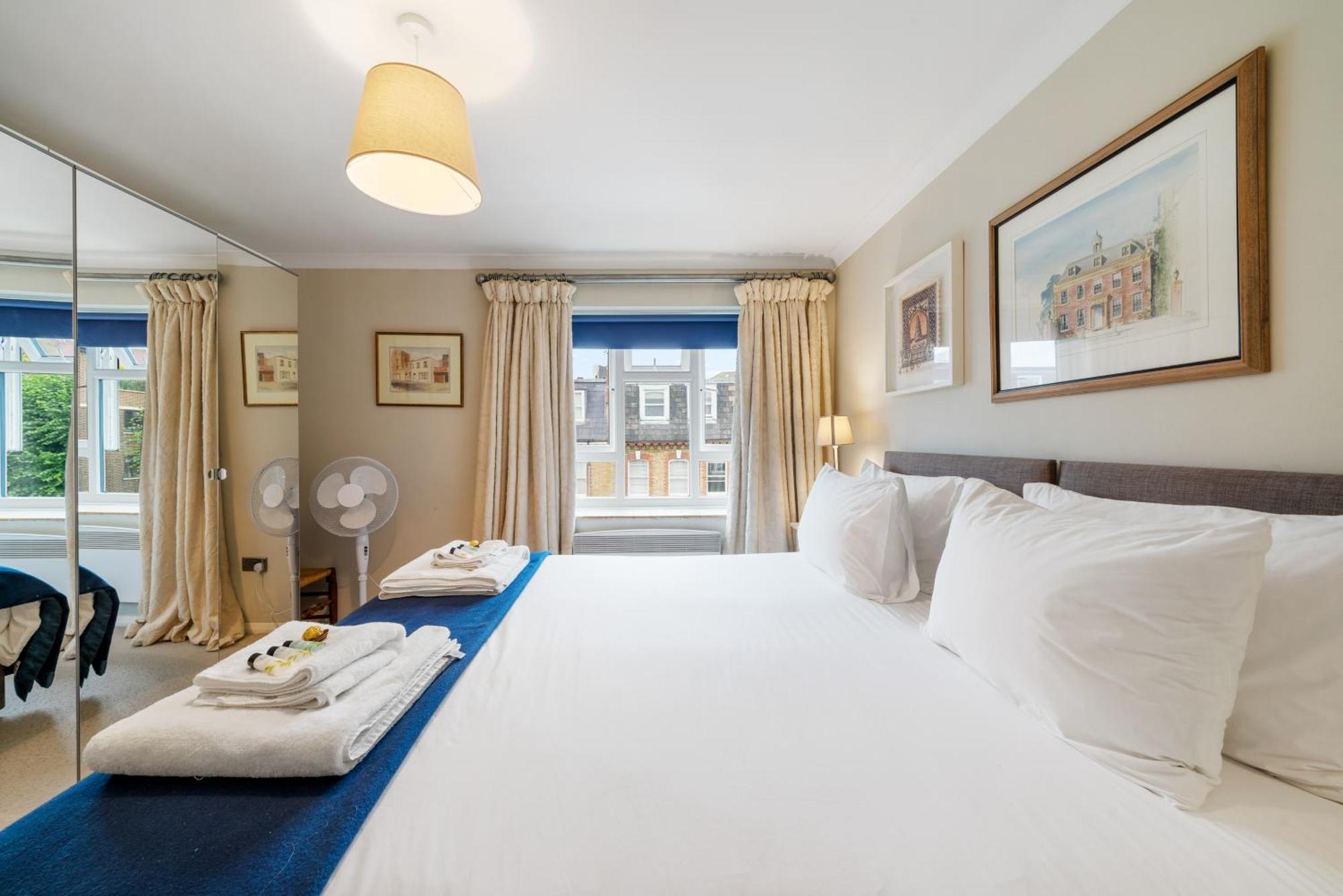 Bright & Cosy Gem ~ Battersea Park View ~ King Bed Lejlighed London Eksteriør billede